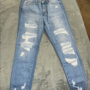Super High Rise Ripped Jeans Size 9/10